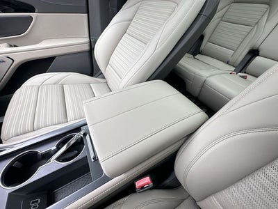 2025 Lincoln Nautilus Reserve