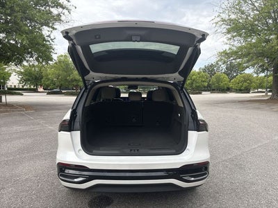 2025 Lincoln Nautilus Reserve