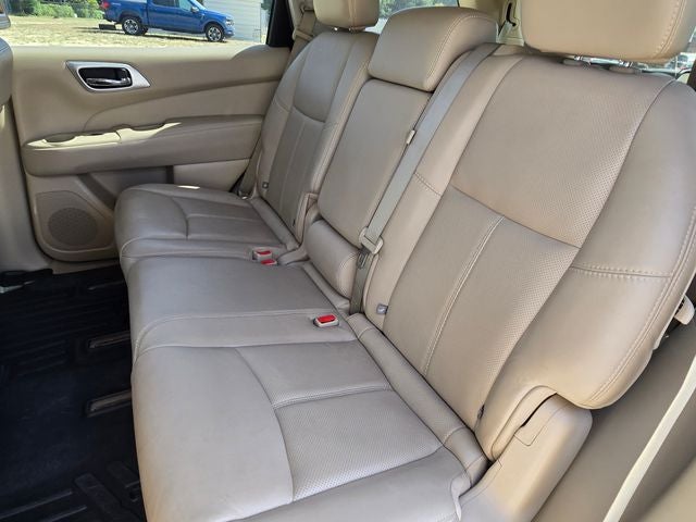 2014 Nissan Pathfinder Platinum