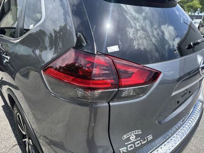 2020 Nissan Rogue SL