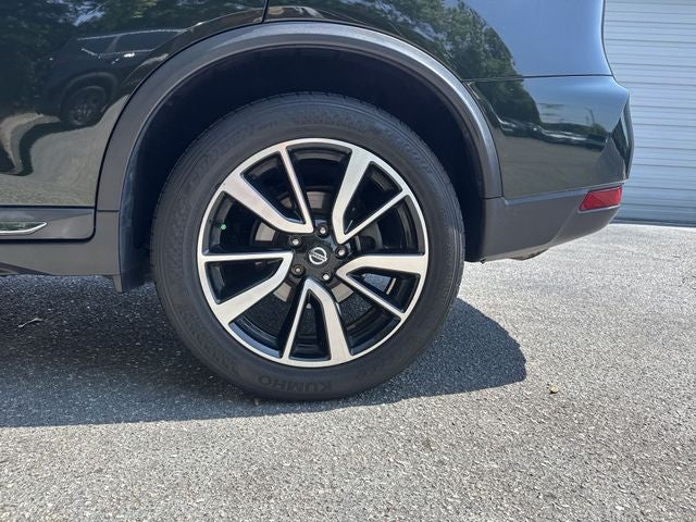 2020 Nissan Rogue SL
