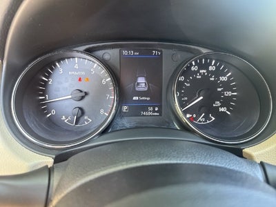 2019 Nissan Rogue SV