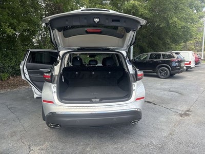 2024 Nissan Murano SV