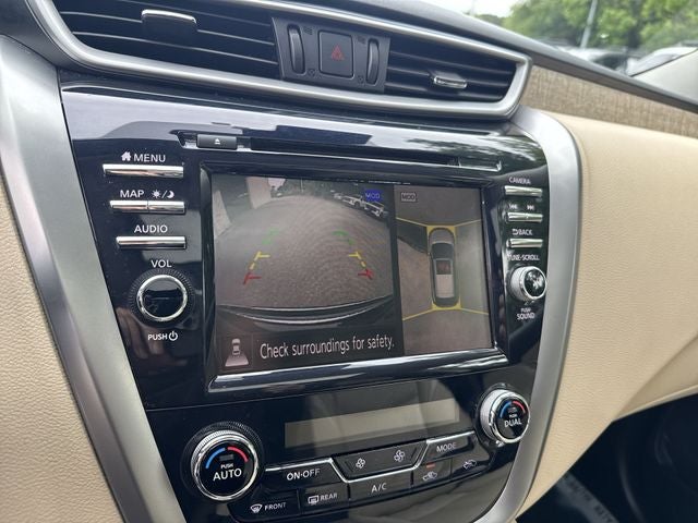 2023 Nissan Murano SL