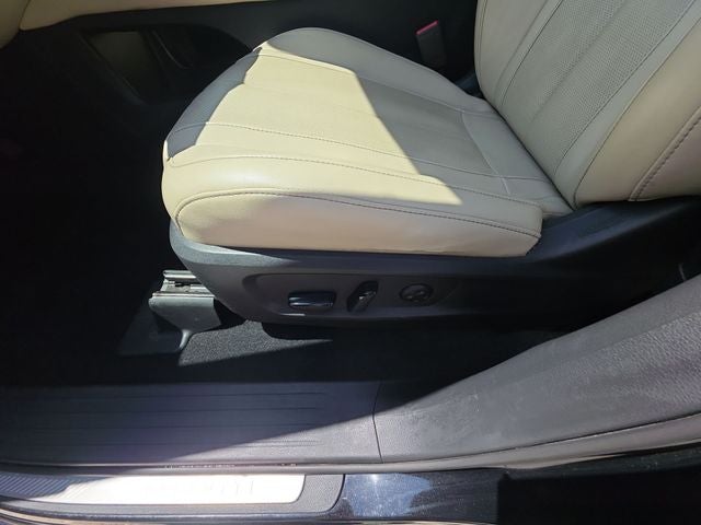 2022 INFINITI QX60 LUXE