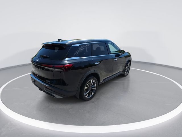 2022 INFINITI QX60 LUXE
