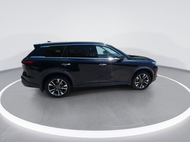 2022 INFINITI QX60 LUXE