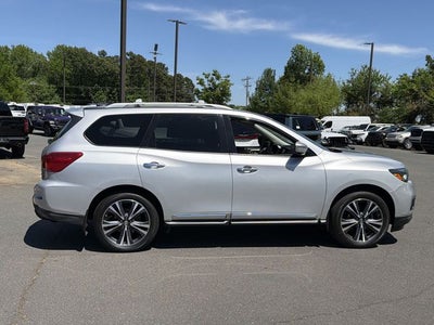 2018 Nissan Pathfinder Platinum