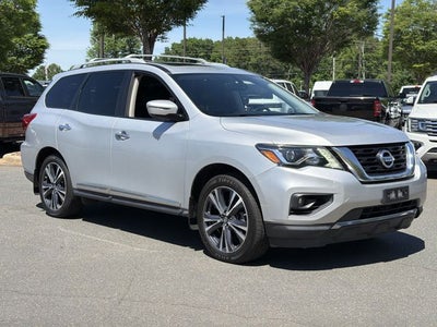 2018 Nissan Pathfinder Platinum