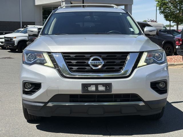 2018 Nissan Pathfinder Platinum