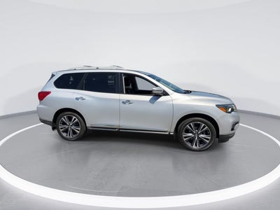 2018 Nissan Pathfinder Platinum