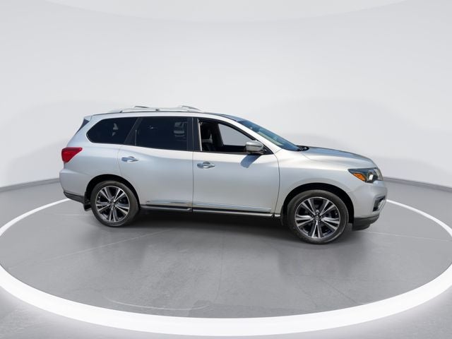 2018 Nissan Pathfinder Platinum