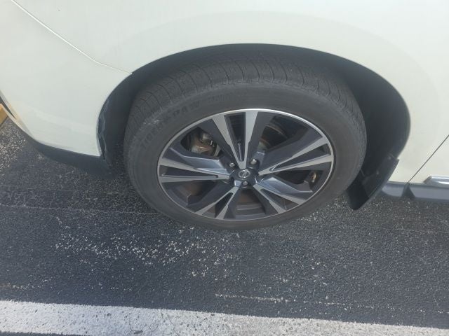 2017 Nissan Pathfinder Platinum