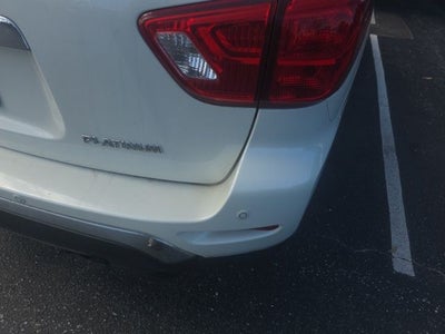 2017 Nissan Pathfinder Platinum