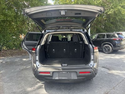 2024 Nissan Pathfinder S