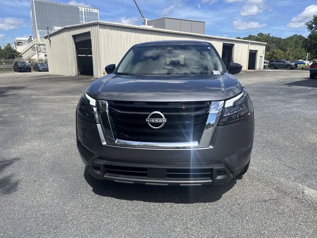 2024 Nissan Pathfinder S