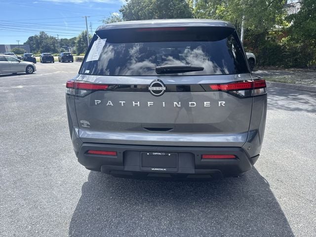 2024 Nissan Pathfinder S
