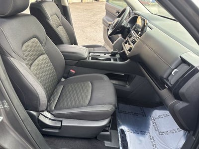 2024 Nissan Pathfinder S