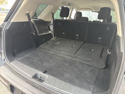 2024 Nissan Pathfinder S