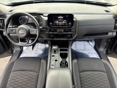 2024 Nissan Pathfinder S