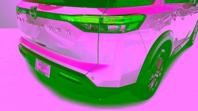 2025 Nissan Pathfinder S