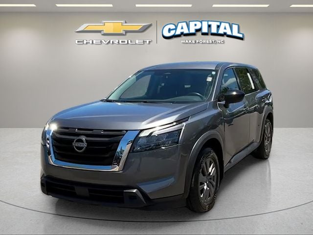 2023 Nissan Pathfinder S