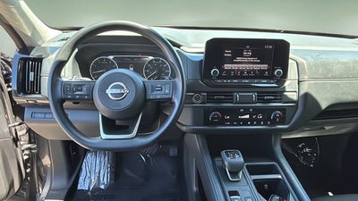 2023 Nissan Pathfinder S