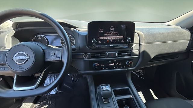 2023 Nissan Pathfinder S