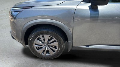 2023 Nissan Pathfinder S