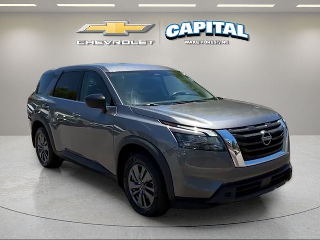 2023 Nissan Pathfinder S