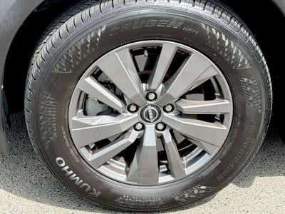 2024 Nissan Pathfinder SV