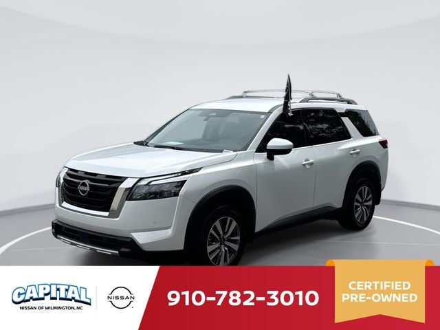 2025 Nissan Pathfinder SL