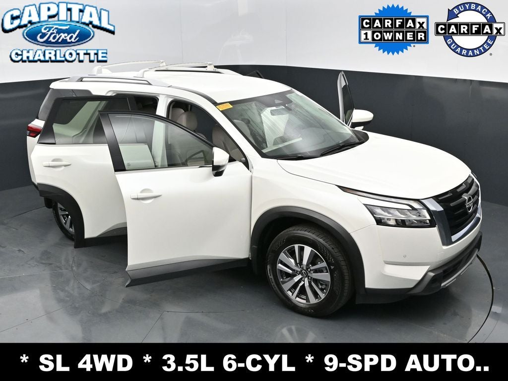 2023 Nissan Pathfinder SL