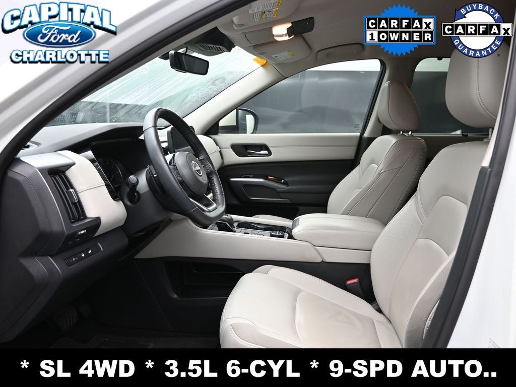 2023 Nissan Pathfinder SL