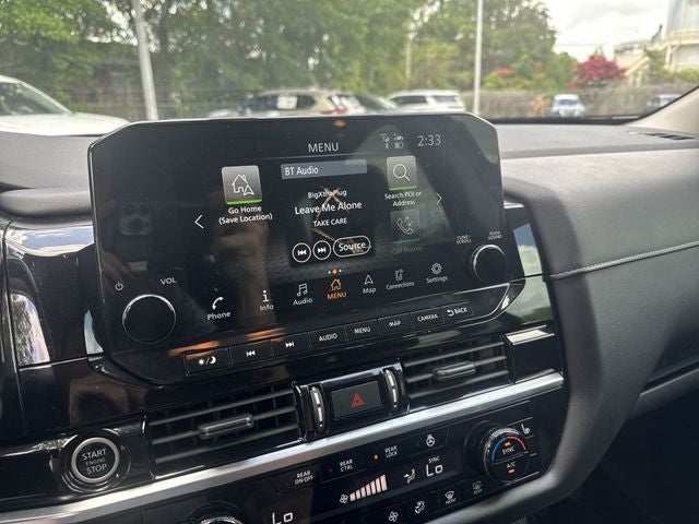 2022 Nissan Pathfinder SL