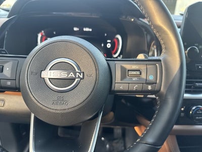 2025 Nissan Pathfinder Platinum