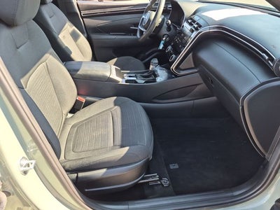 2024 Hyundai Santa Cruz SE