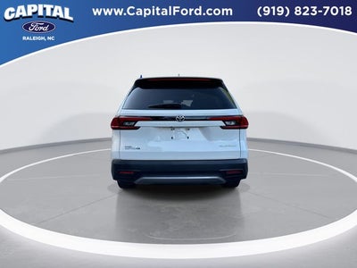 2024 Toyota Grand Highlander Platinum