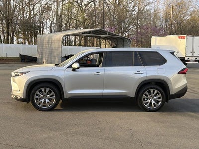 2024 Toyota Grand Highlander Hybrid Base