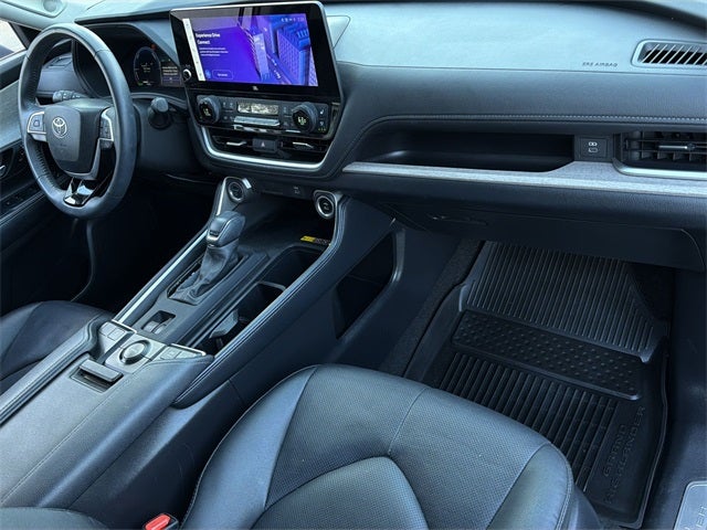 2024 Toyota Grand Highlander Hybrid Base