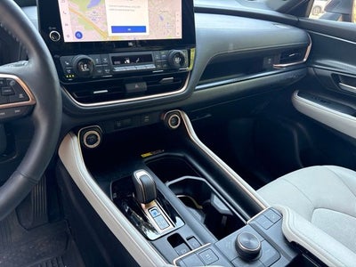 2025 Toyota Grand Highlander Hybrid MAX Platinum