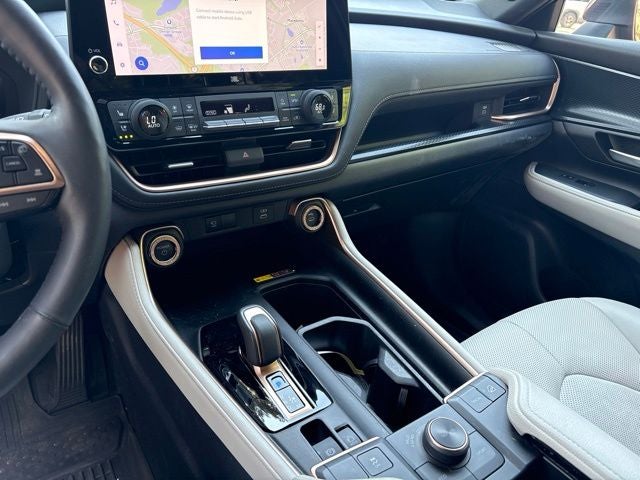 2025 Toyota Grand Highlander Hybrid MAX Platinum