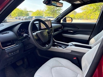 2025 Toyota Grand Highlander Hybrid MAX Platinum