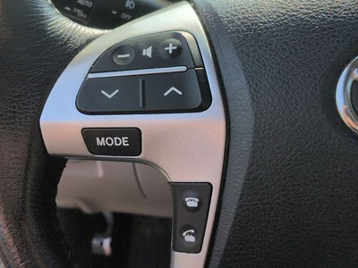 2013 Toyota Highlander SE