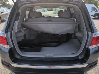 2013 Toyota Highlander SE