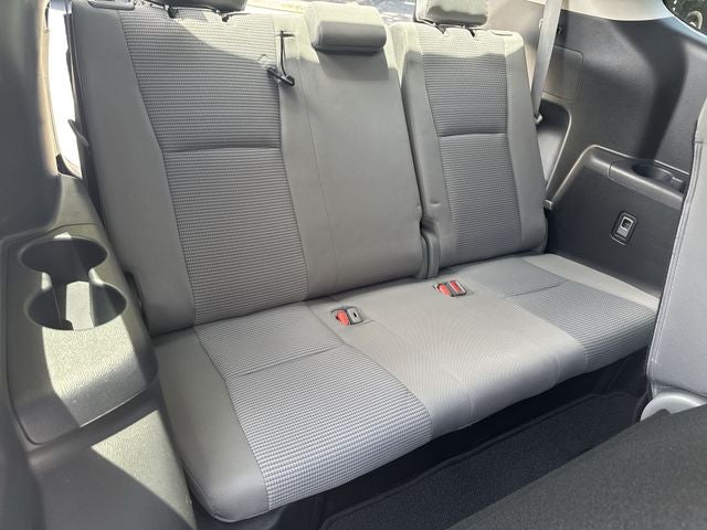 2022 Toyota Highlander L