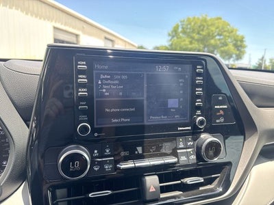 2022 Toyota Highlander L