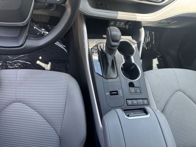 2022 Toyota Highlander L