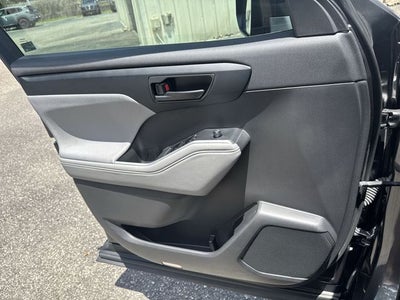 2022 Toyota Highlander L
