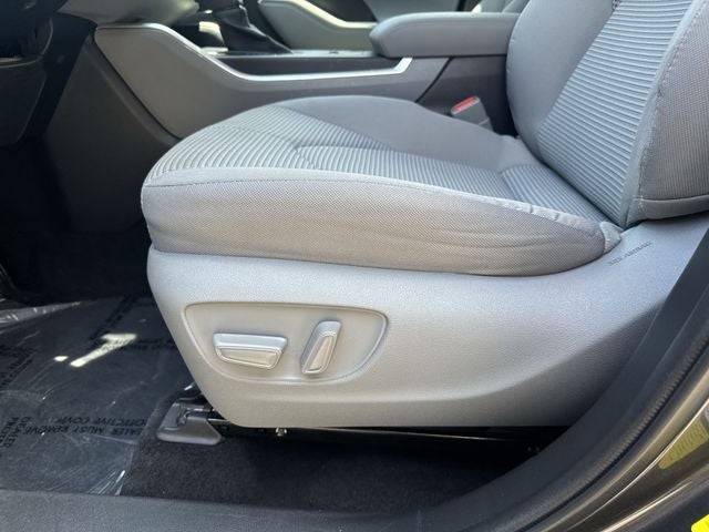 2022 Toyota Highlander L